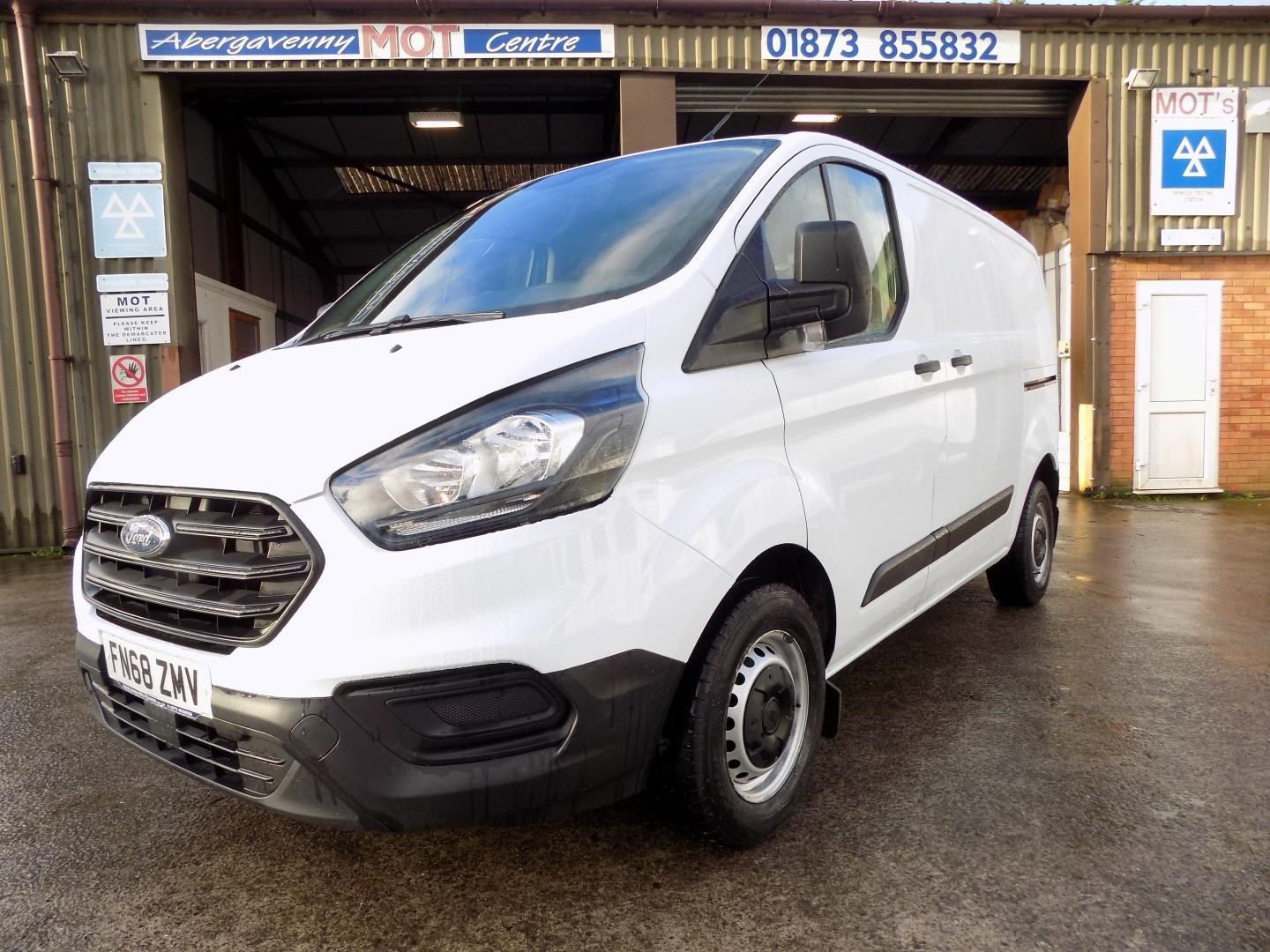 Ford Transit Custom Listing Image