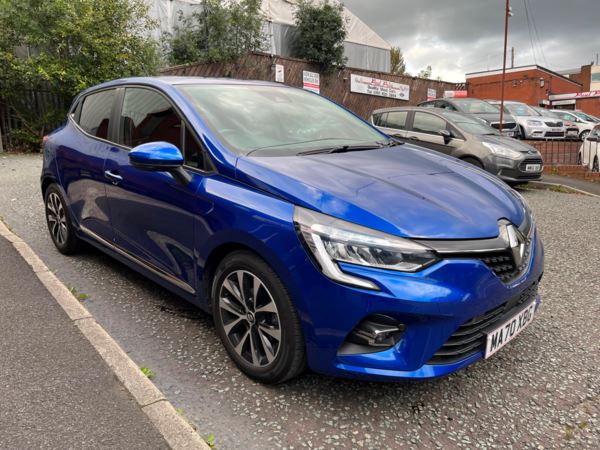 2020 (70) Renault Clio 1.0 TCe 100 Iconic 5dr For Sale In Oldham, Lancashire