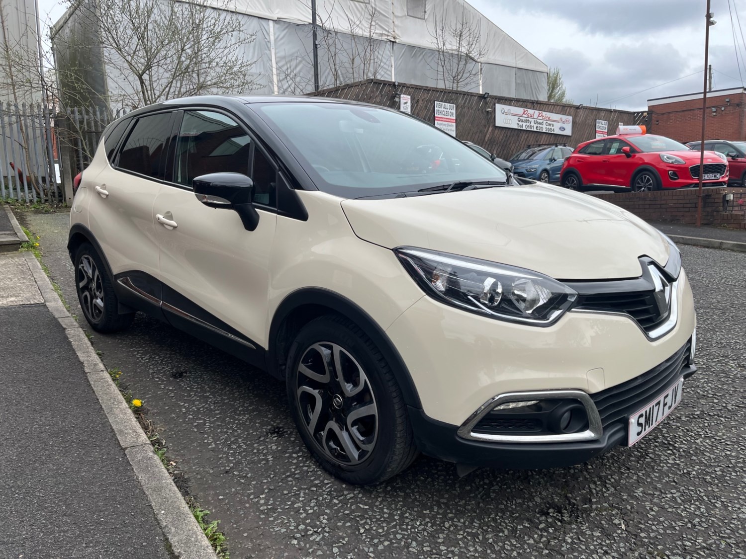 Renault Captur Listing Image