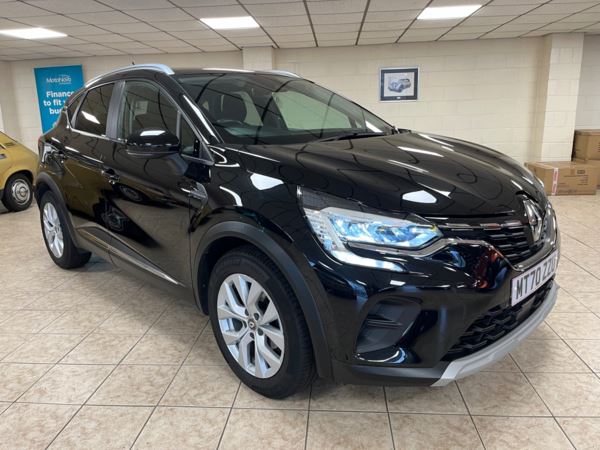 2020 (70) Renault Captur 1.0 TCE 100 Iconic 5dr For Sale In Oldham, Lancashire