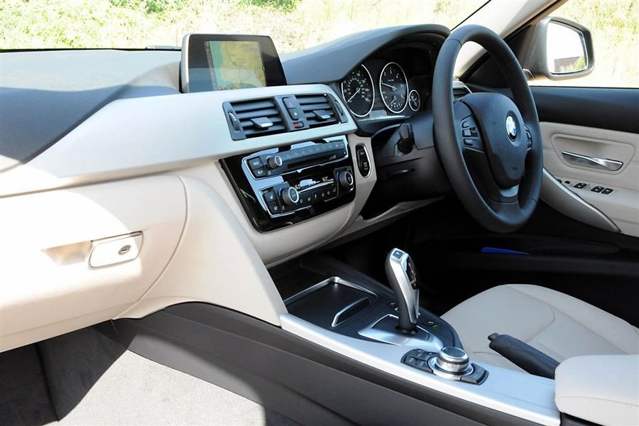 BMW 3 Series Listing Image