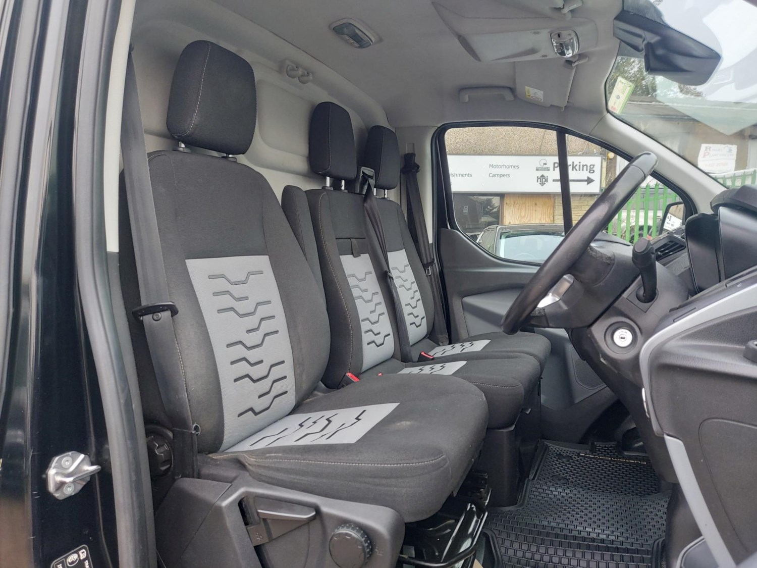 Ford Transit Custom Listing Image