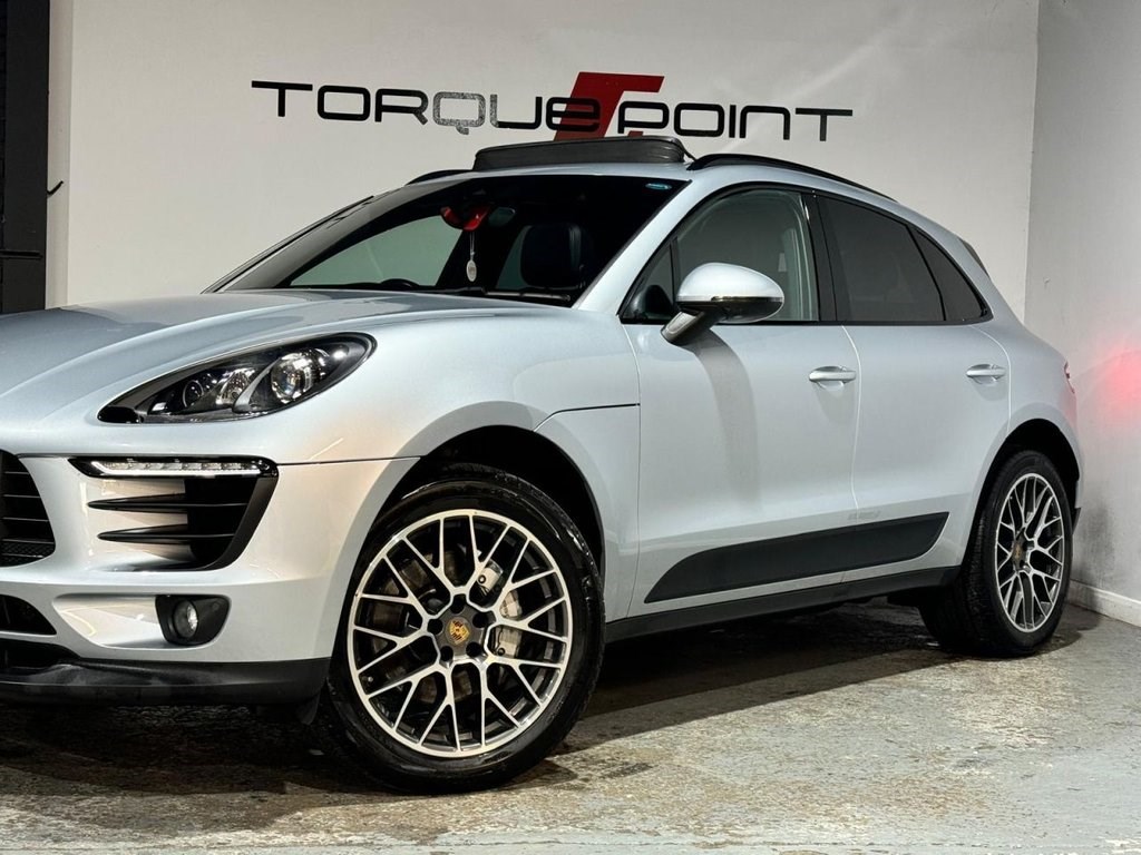 Porsche Macan Listing Image