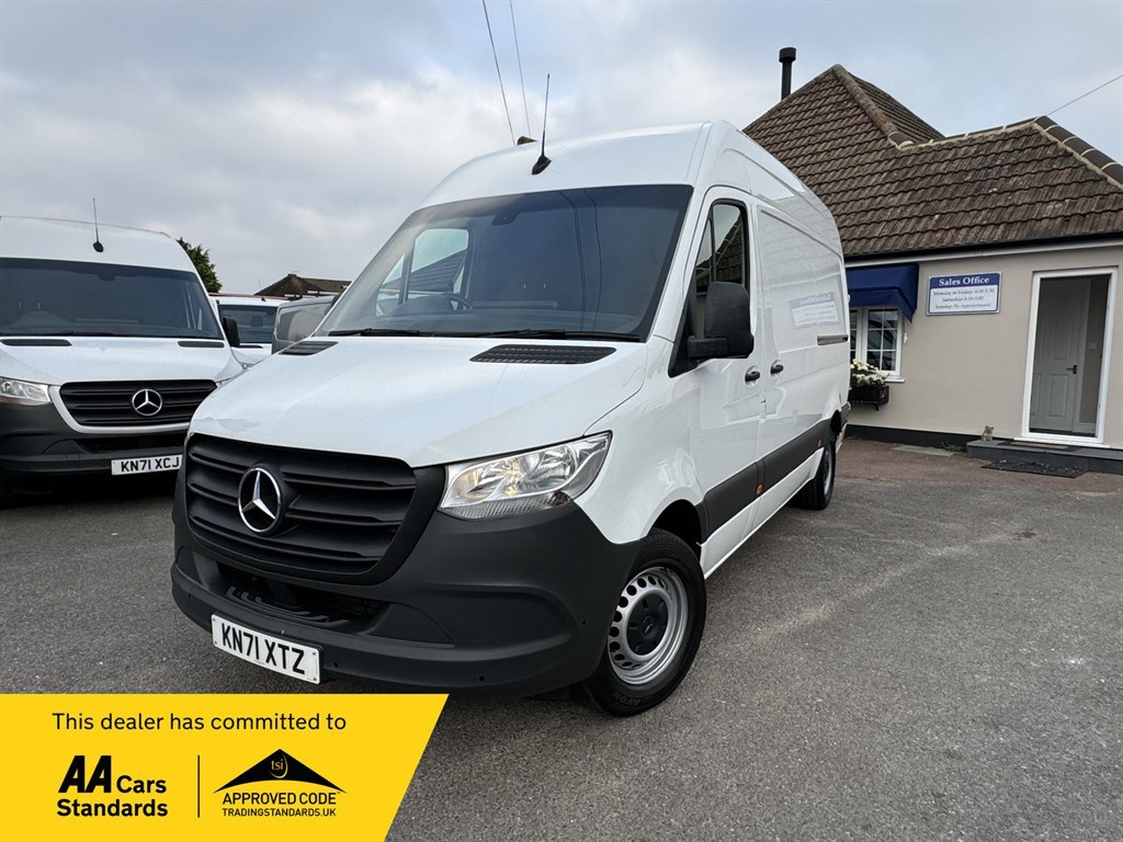 Mercedes-Benz Sprinter Listing Image