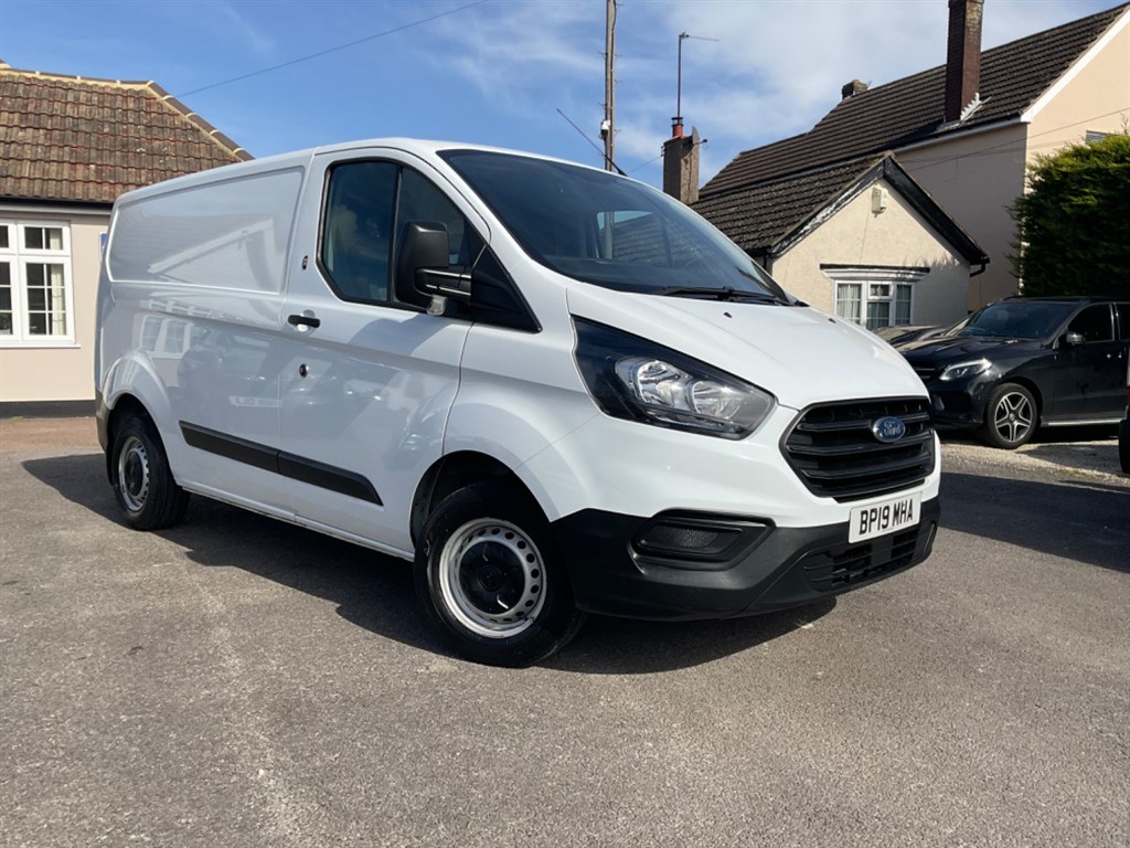 Ford Transit Custom Listing Image