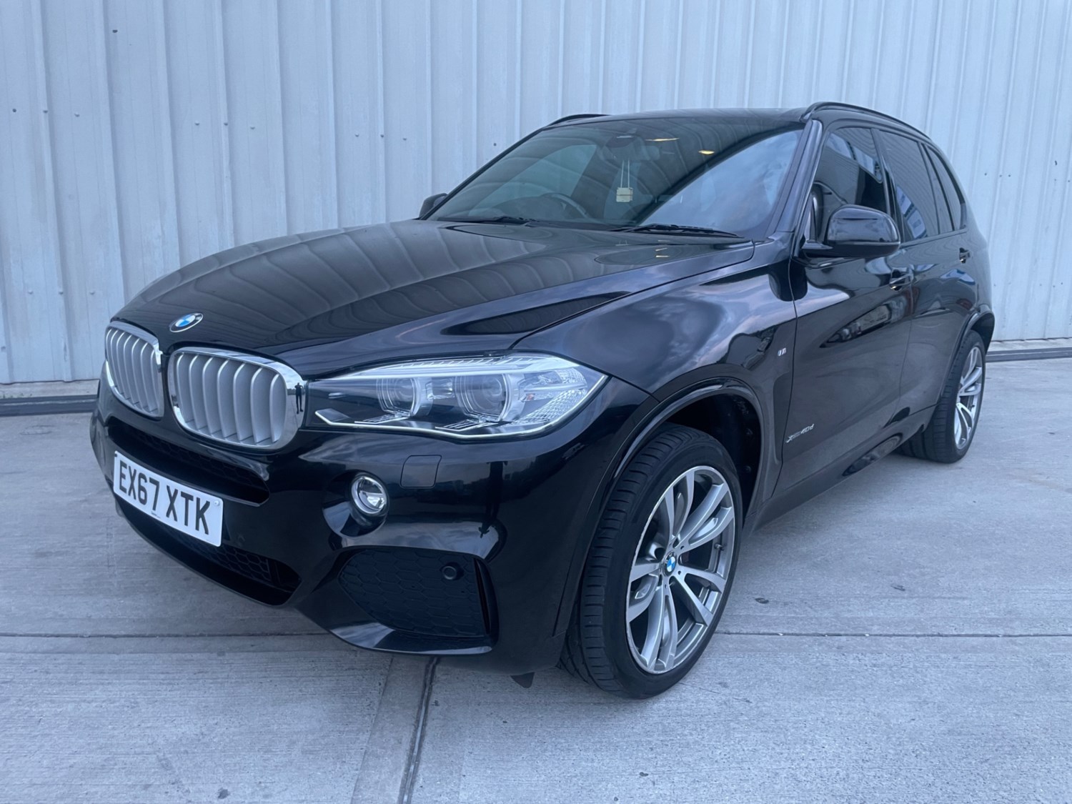 BMW X5 Listing Image