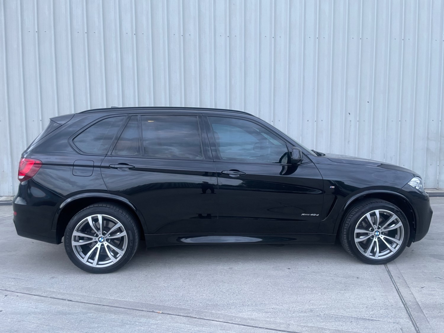 BMW X5 Listing Image