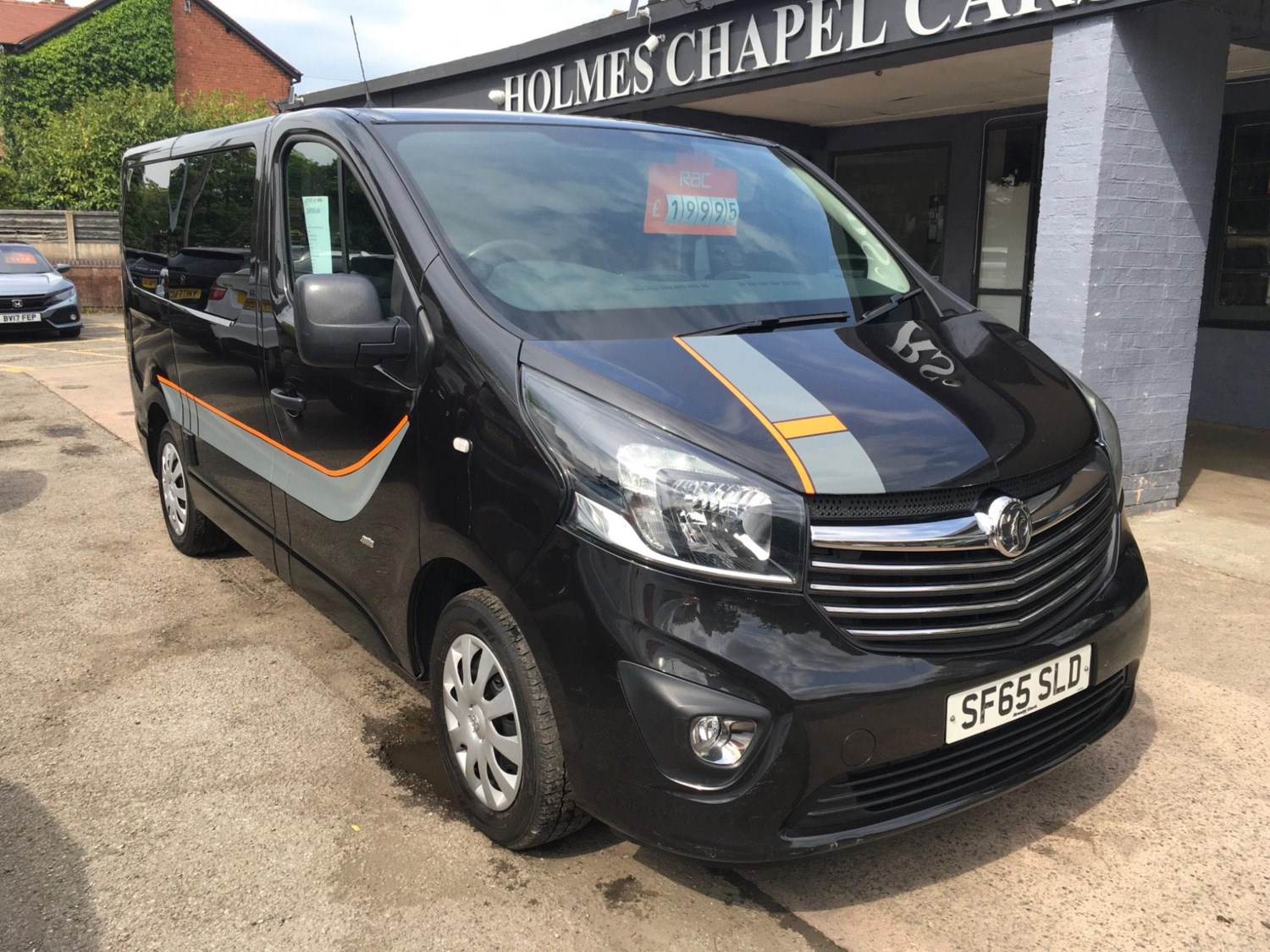 Vauxhall Vivaro Listing Image