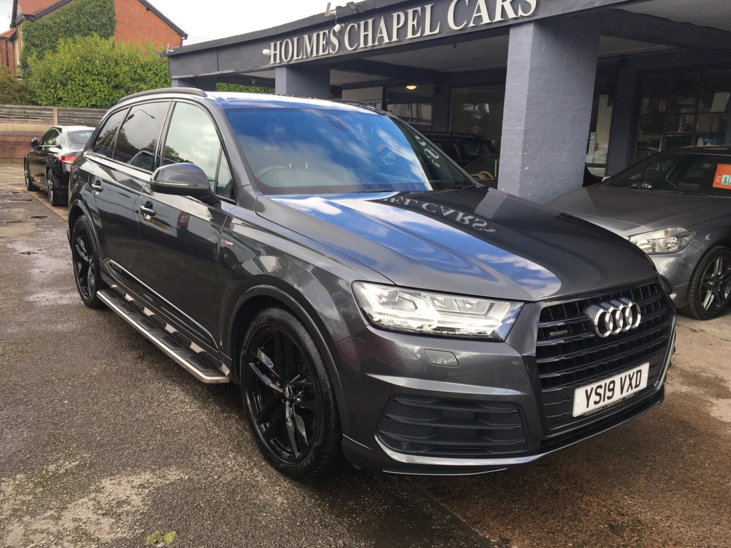 Audi Q7 Listing Image