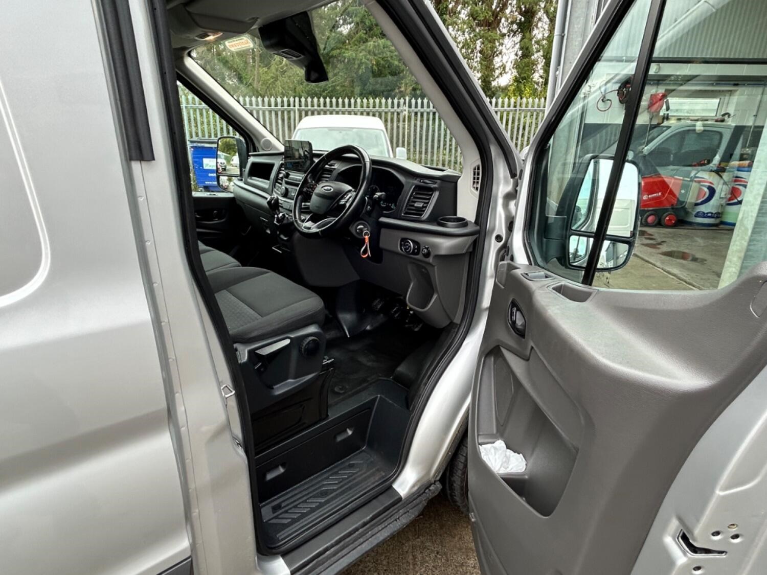 Ford Transit Listing Image