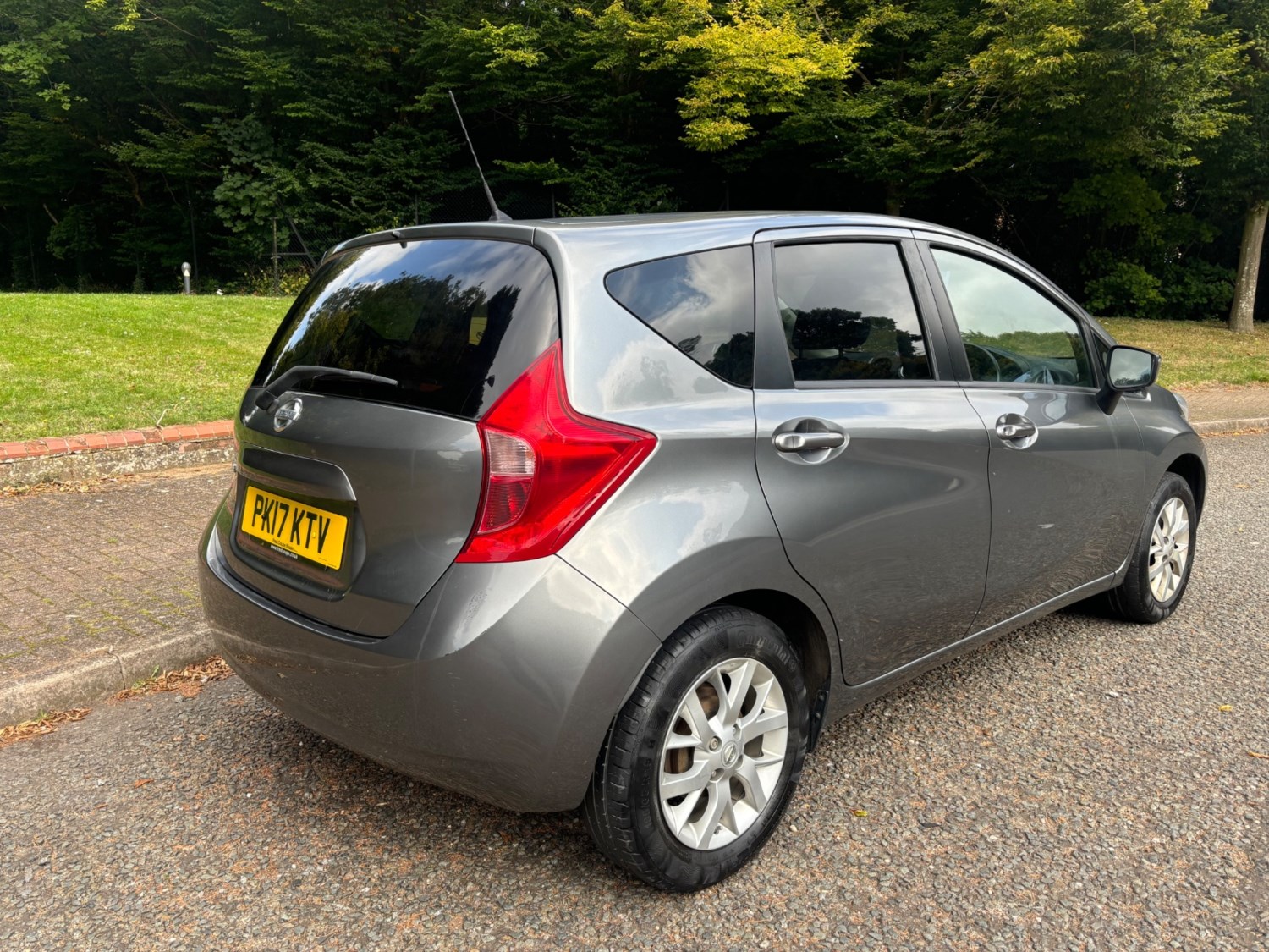 Nissan Note Listing Image