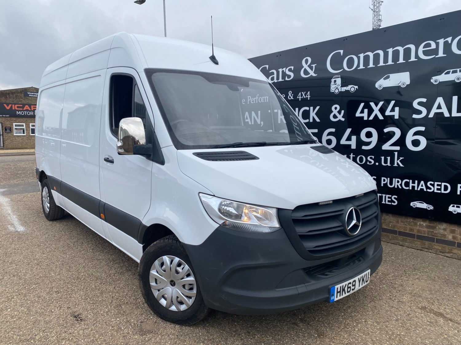 Mercedes-Benz Sprinter Listing Image