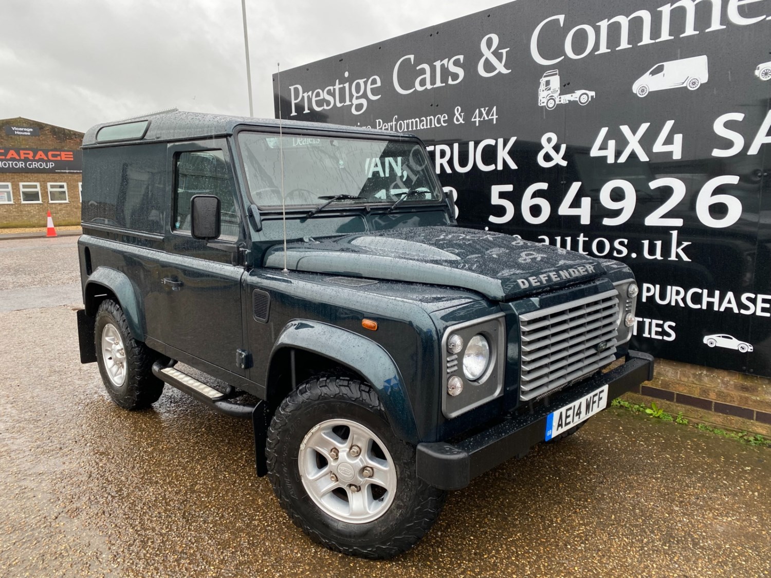 Land Rover Defender Listing Image