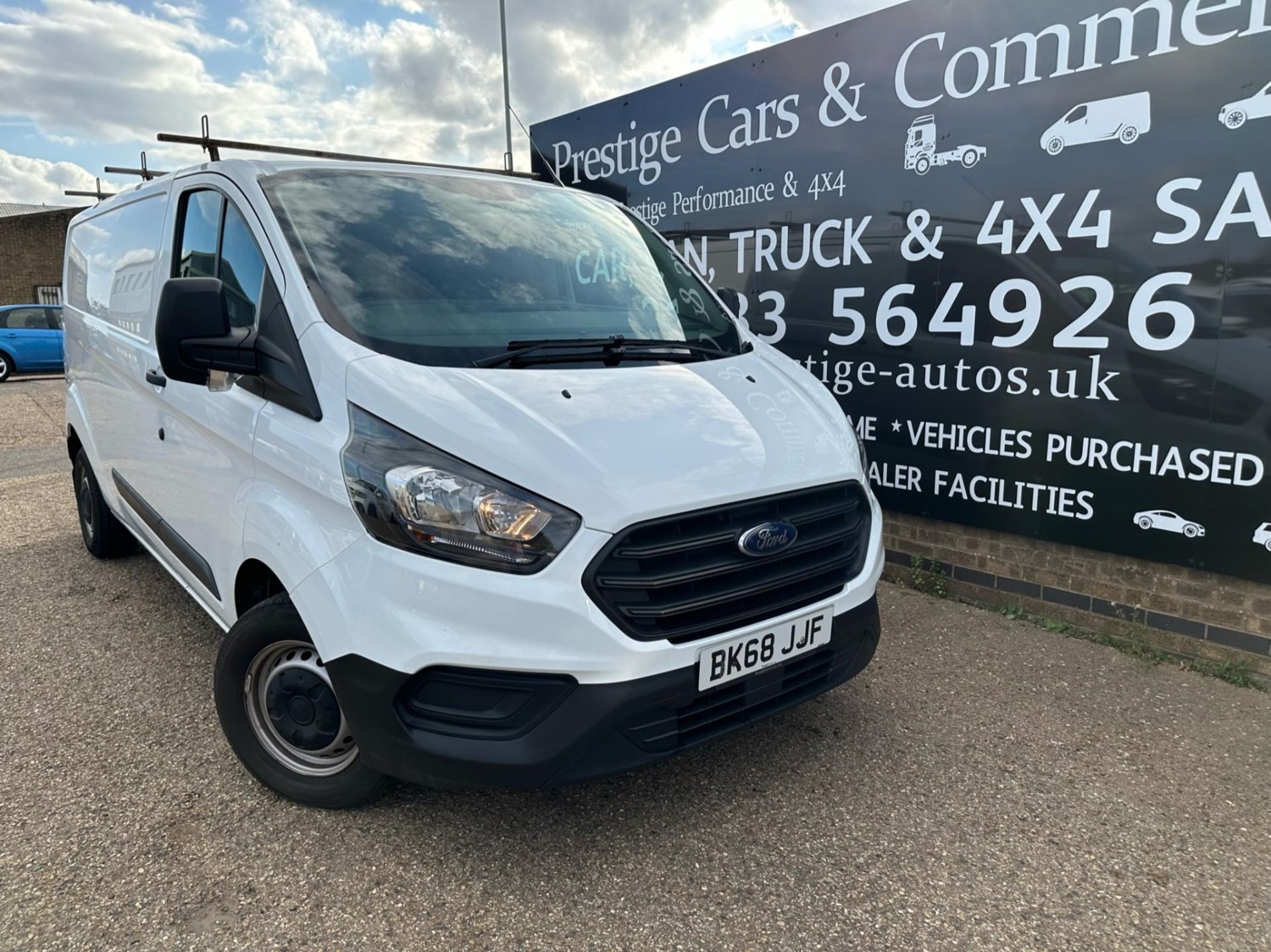 Ford Transit Custom Listing Image