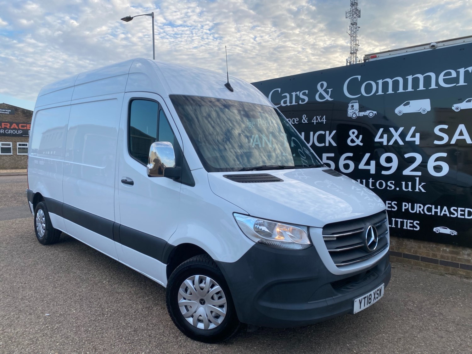 Mercedes-Benz Sprinter Listing Image