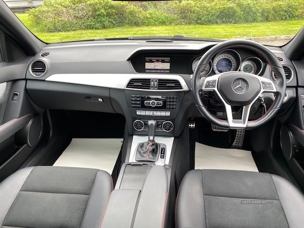 Mercedes-Benz C-Class Listing Image