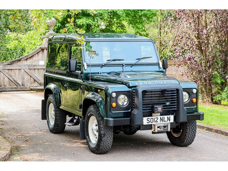 Land Rover Defender 90 Listing Image