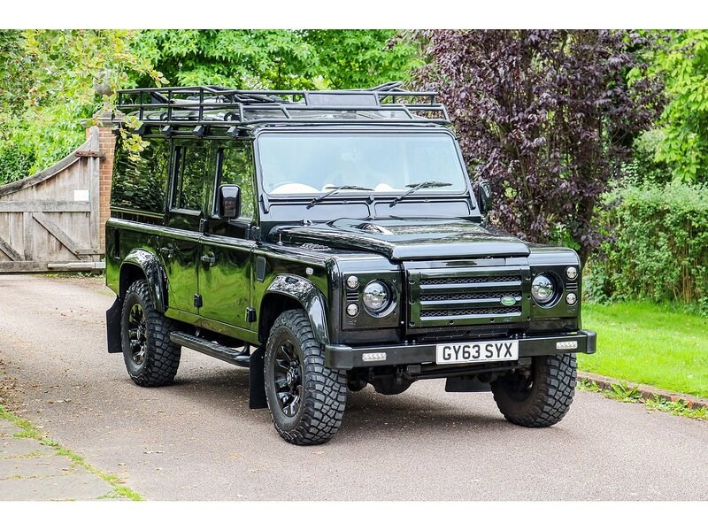 Land Rover Defender 110 Listing Image