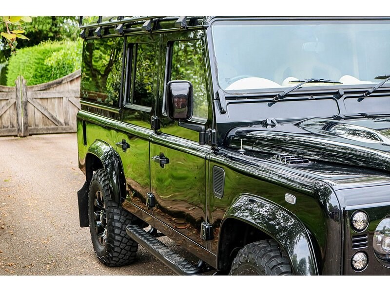 Land Rover Defender 110 Listing Image