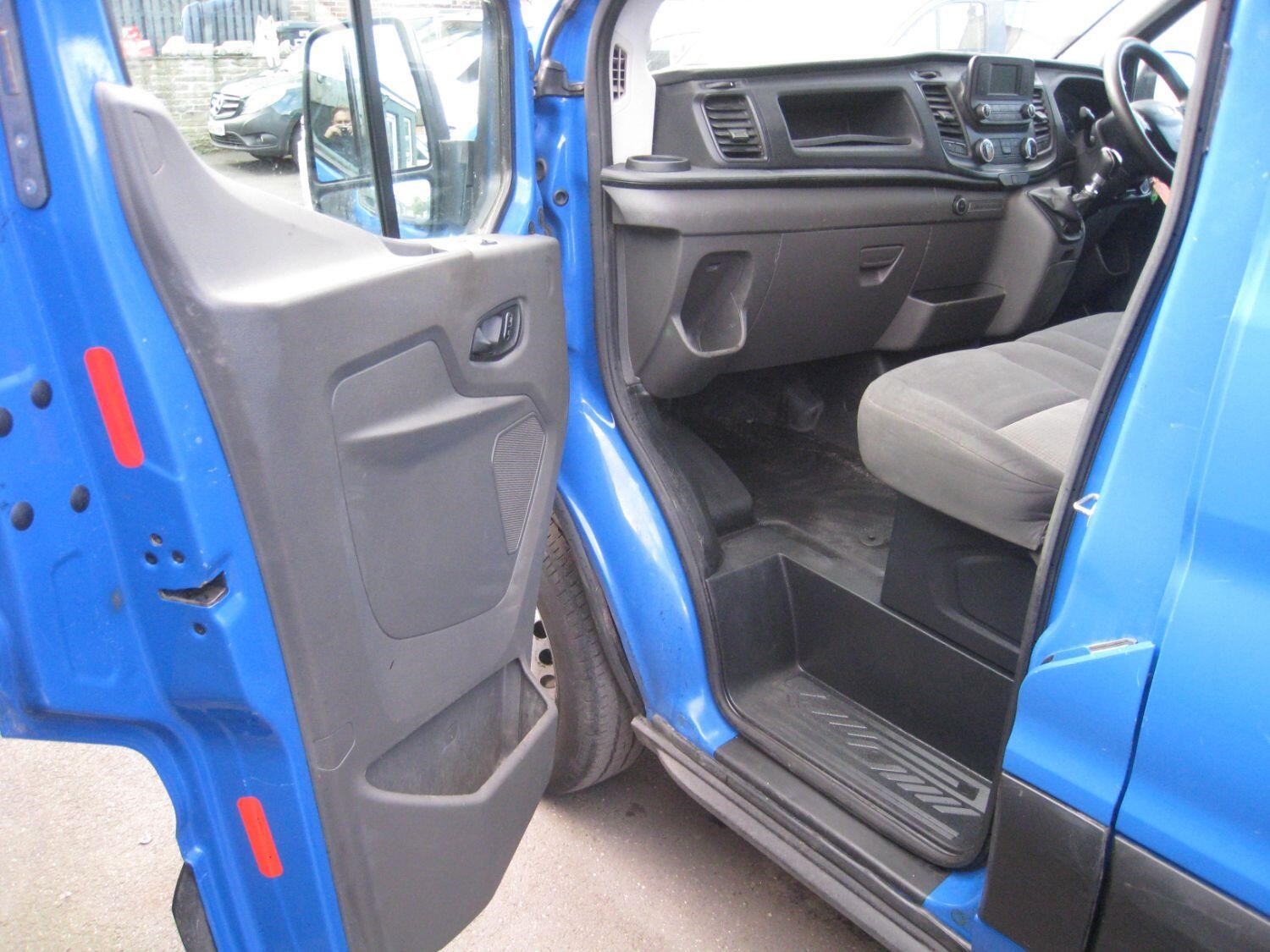 Ford Transit Listing Image