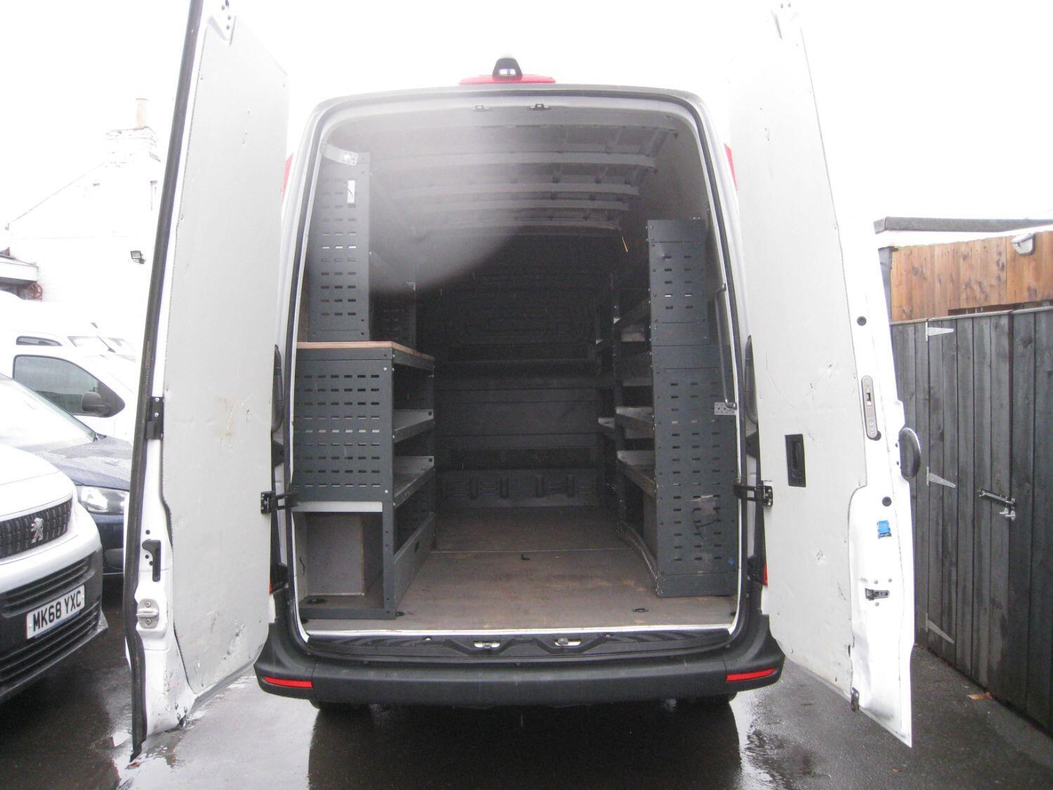 Mercedes-Benz Sprinter Listing Image