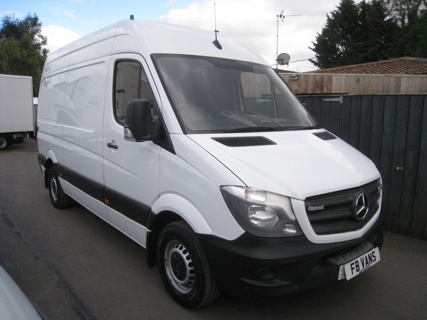 Mercedes-Benz Sprinter Listing Image