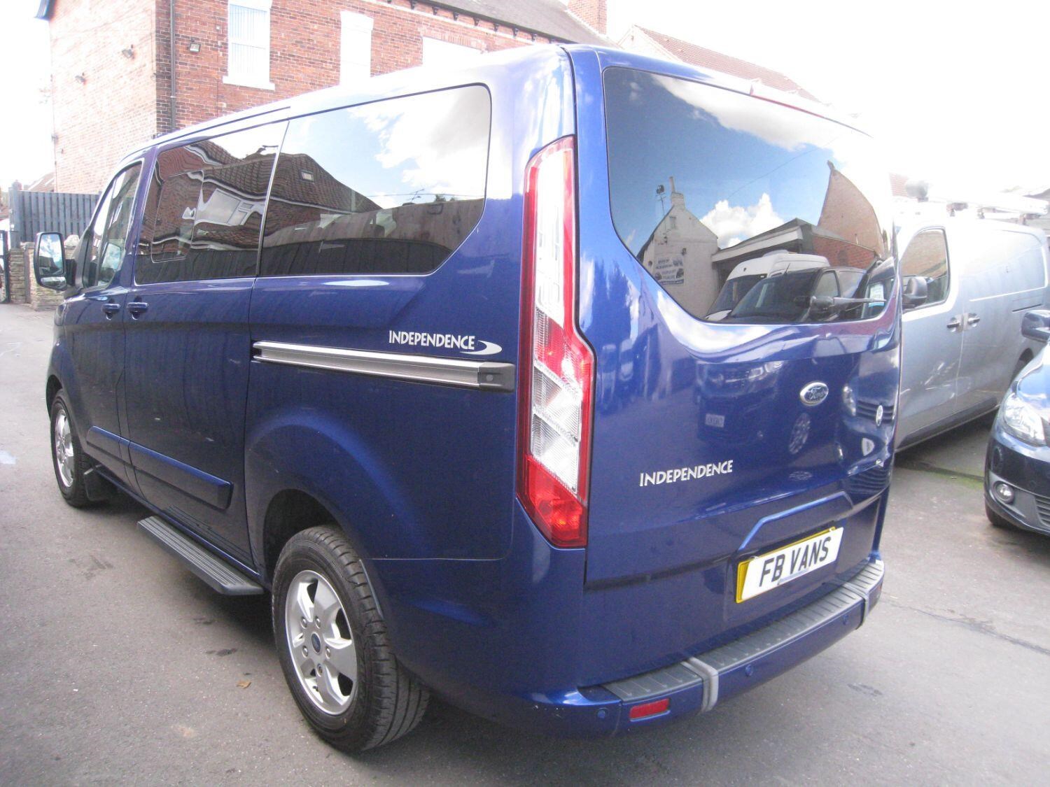 Ford Tourneo Custom Listing Image