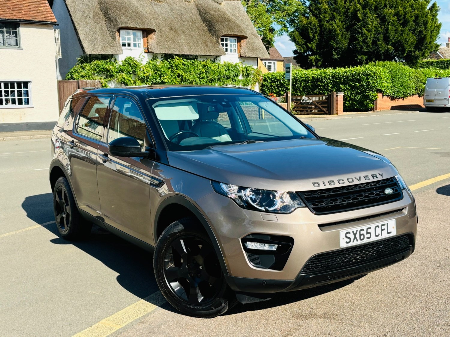 Land Rover Discovery Sport Listing Image