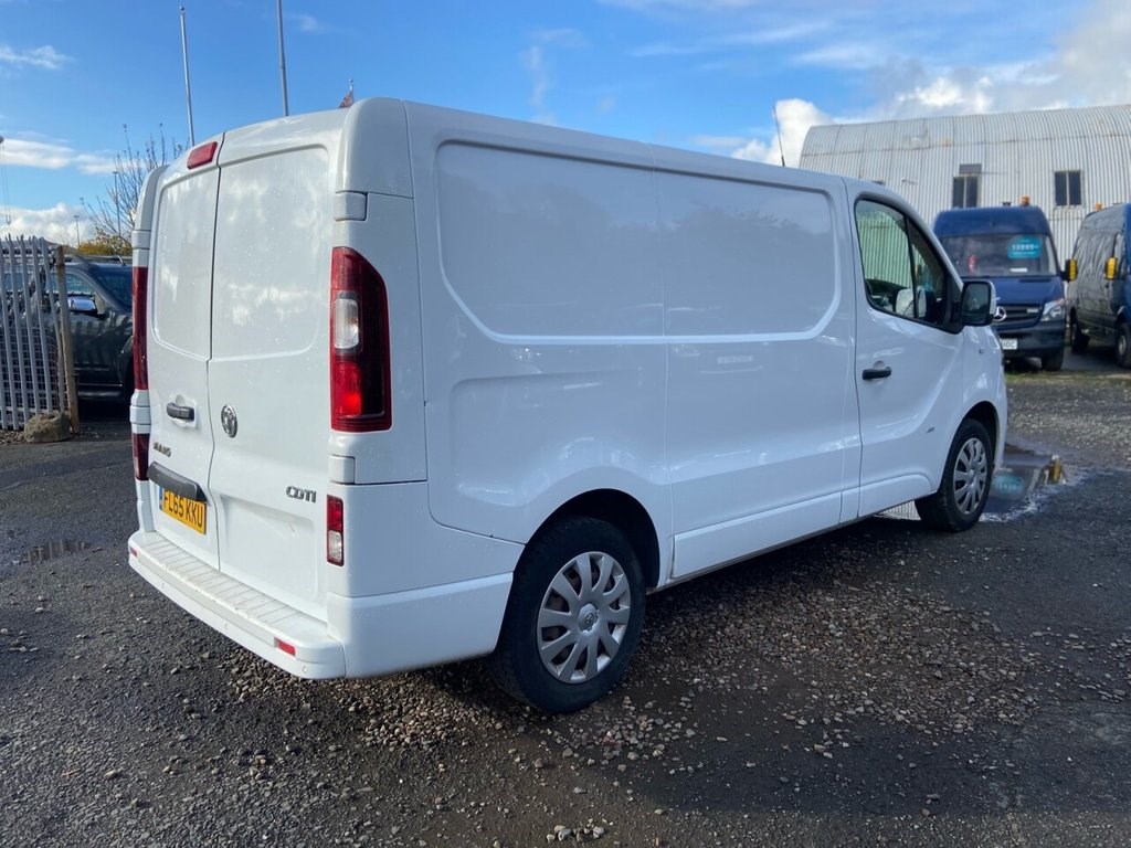 Vauxhall Vivaro Listing Image