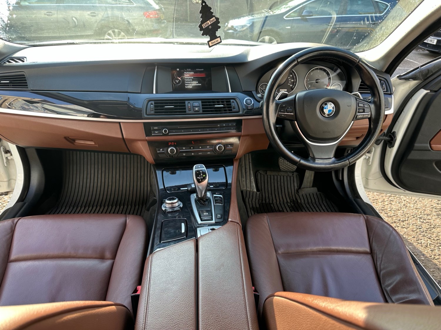 BMW 5 Series Listing Image