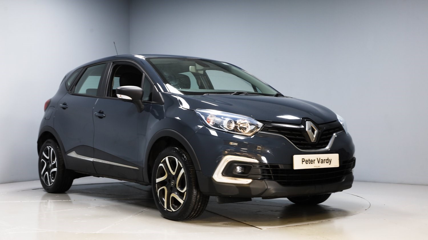 Renault Captur Listing Image