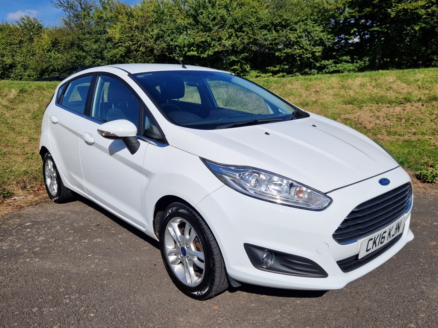 Ford Fiesta Listing Image