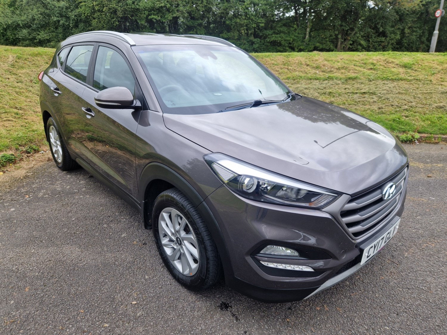 Hyundai TUCSON Listing Image