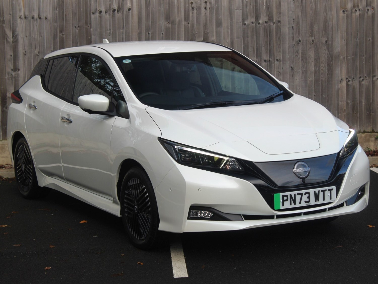 Nissan Leaf Listing Image