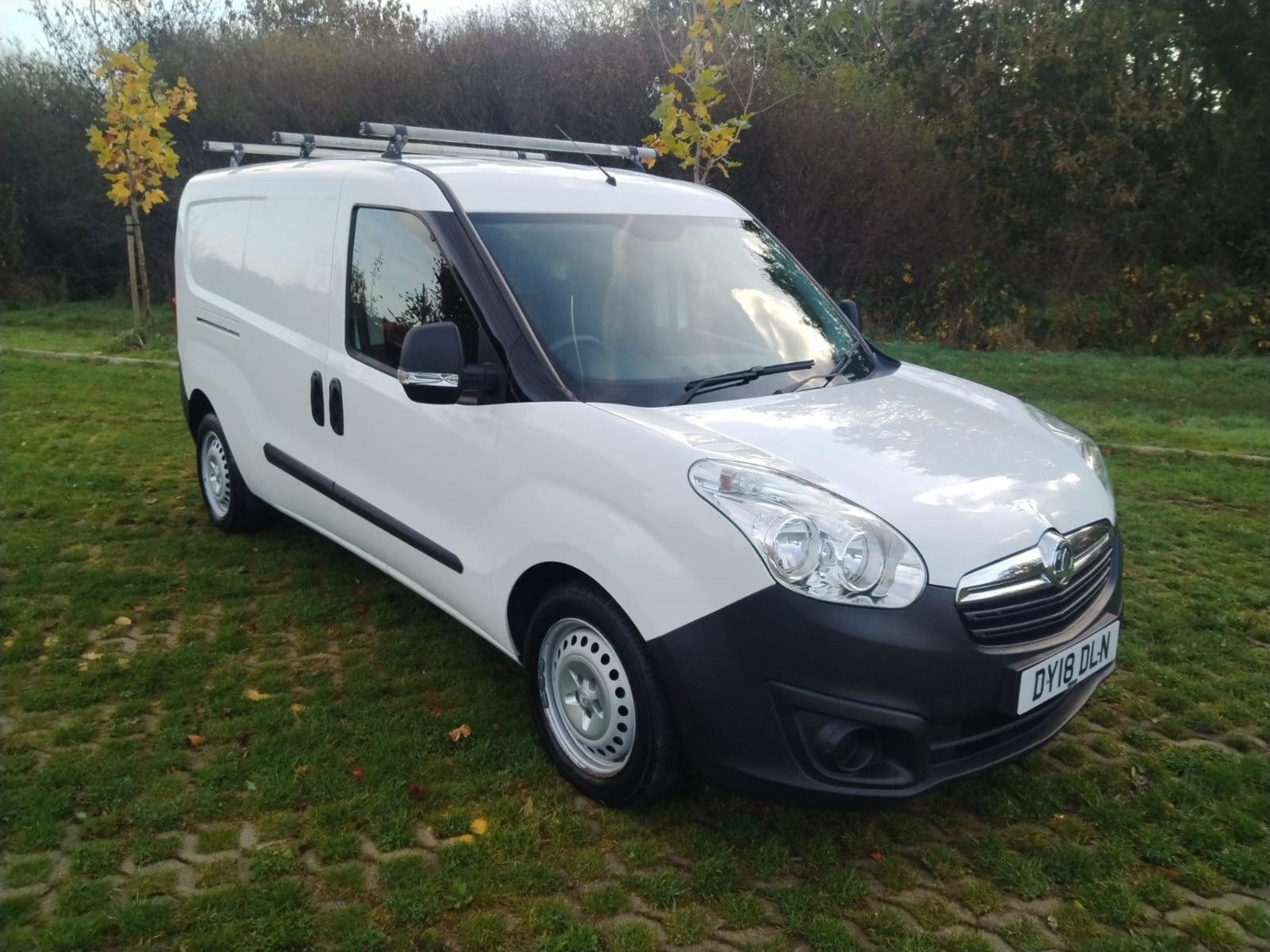 Vauxhall Combo Listing Image