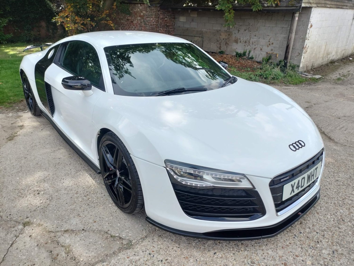 Audi R8 Listing Image