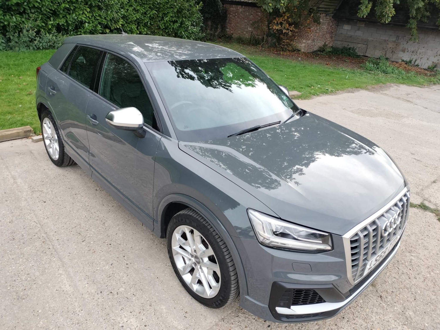 Audi SQ2 Listing Image