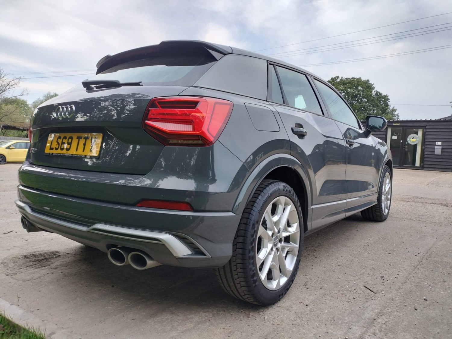 Audi SQ2 Listing Image