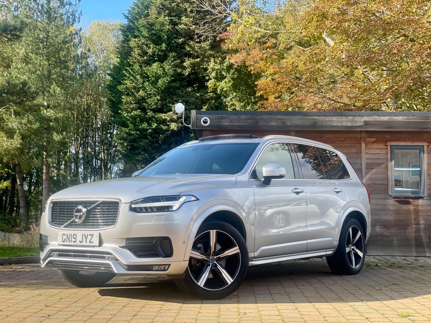 Volvo XC90 Listing Image