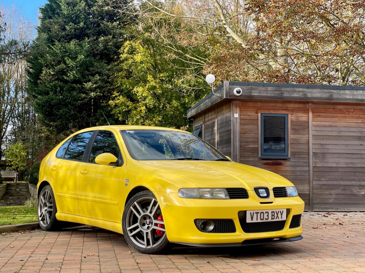 SEAT Leon Listing Image