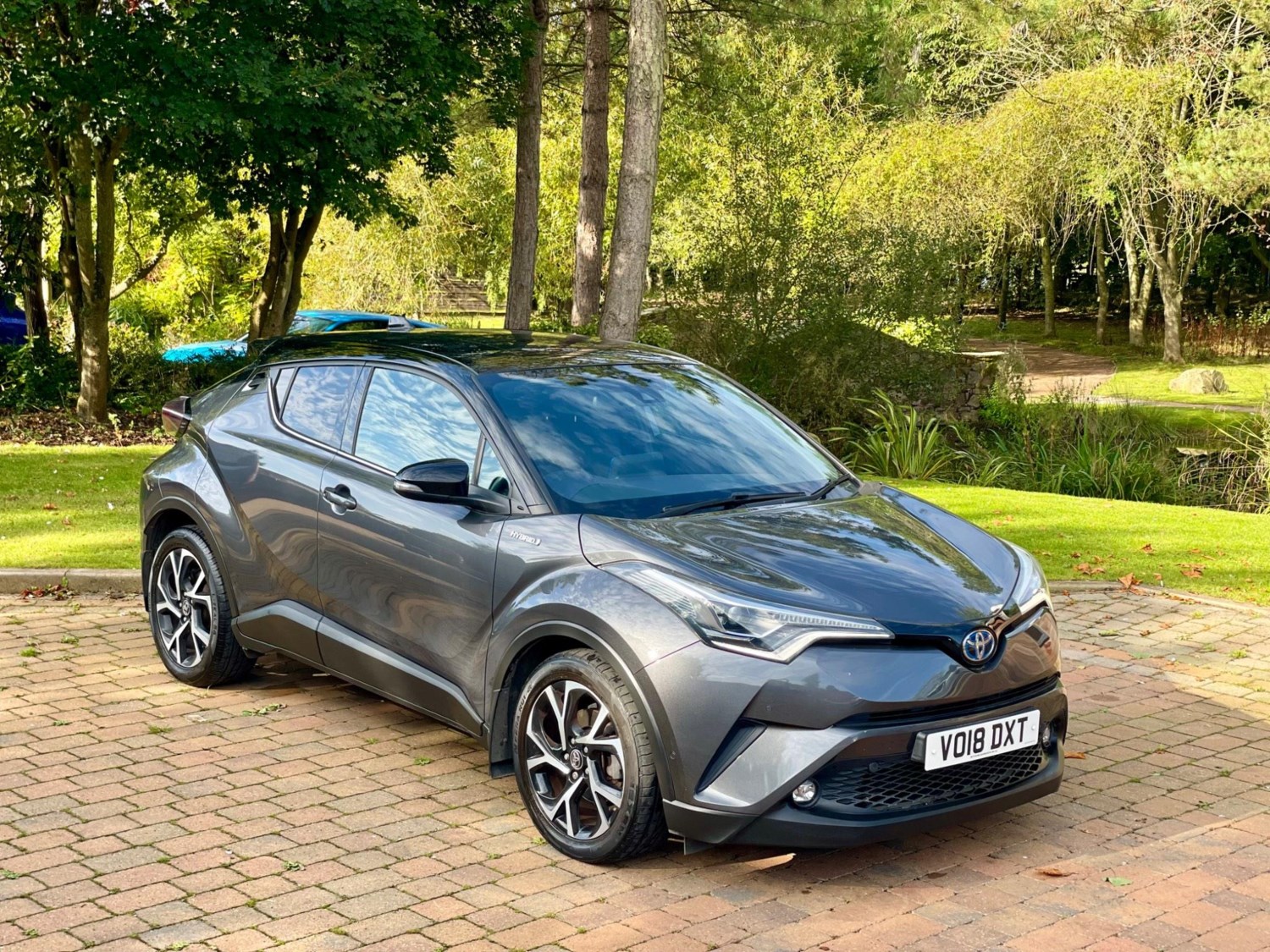 Toyota C-HR Listing Image