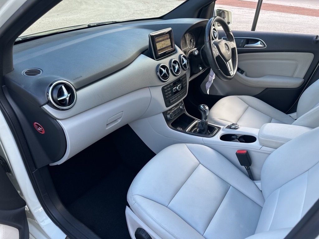 Mercedes-Benz B-Class Listing Image