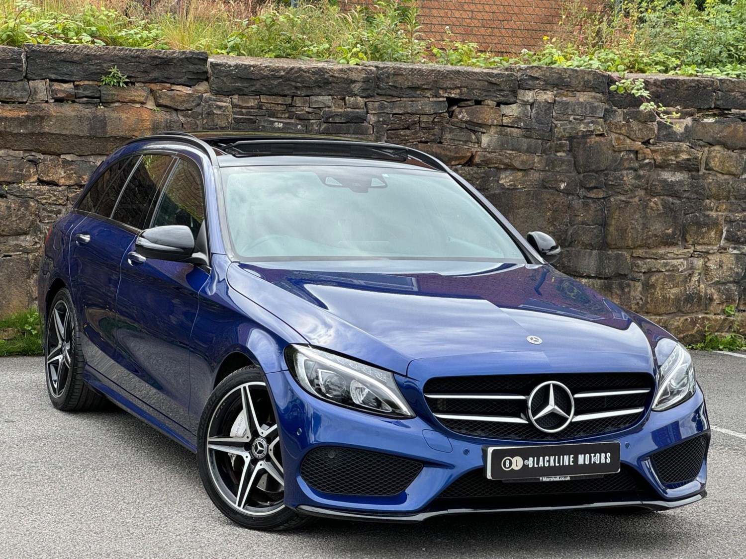 Mercedes-Benz C-Class Listing Image