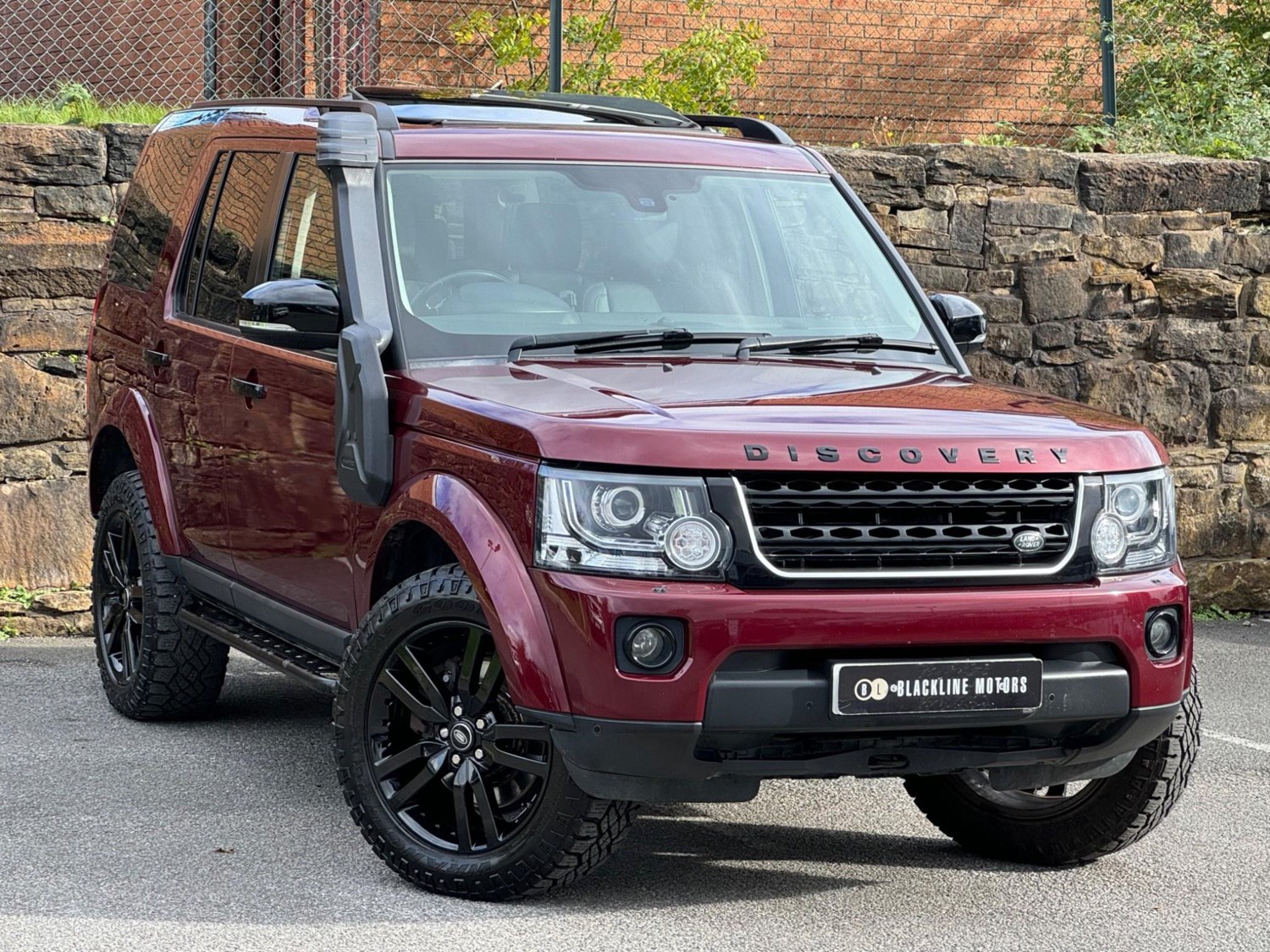 Land Rover Discovery 4 Listing Image