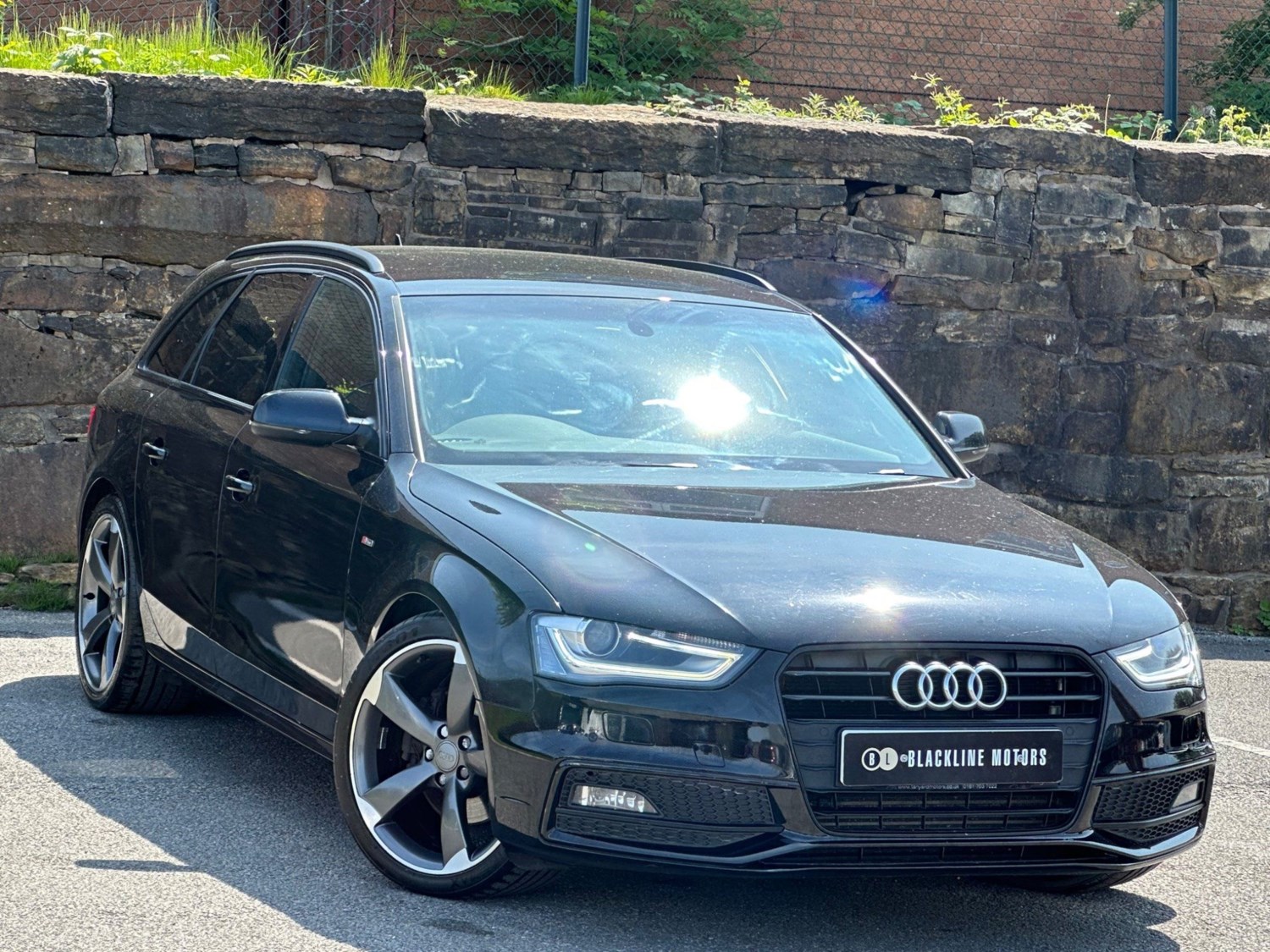 Audi A4 Avant Listing Image