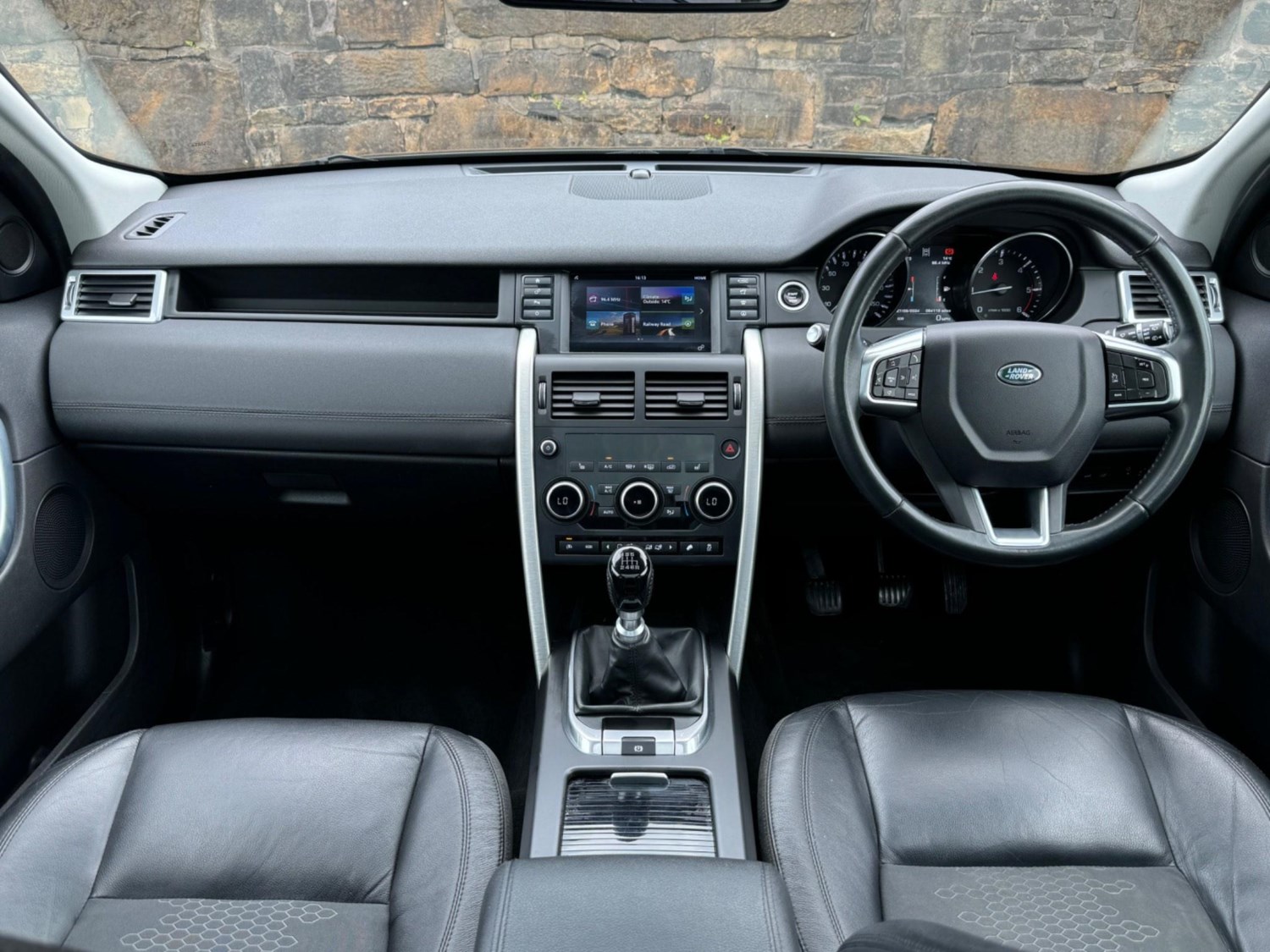 Land Rover Discovery Sport Listing Image