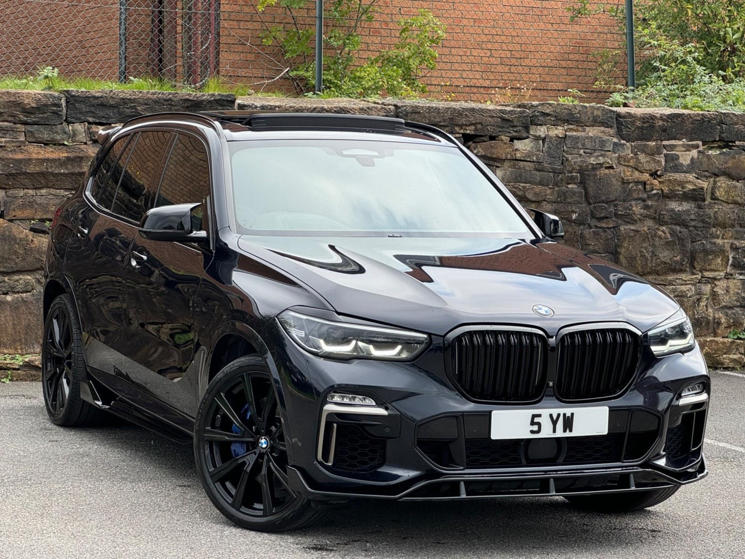 BMW X5 Listing Image