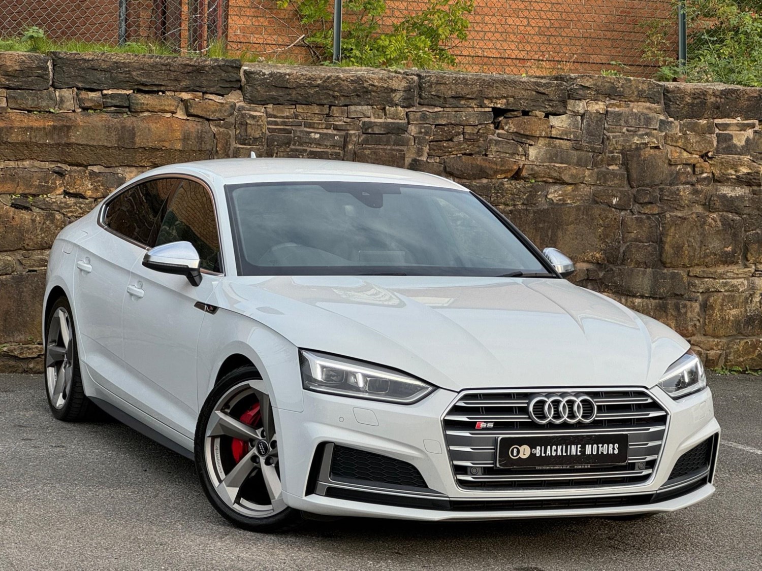 Audi S5 Listing Image