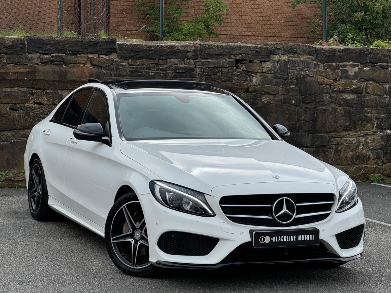 Mercedes-Benz C-Class Listing Image