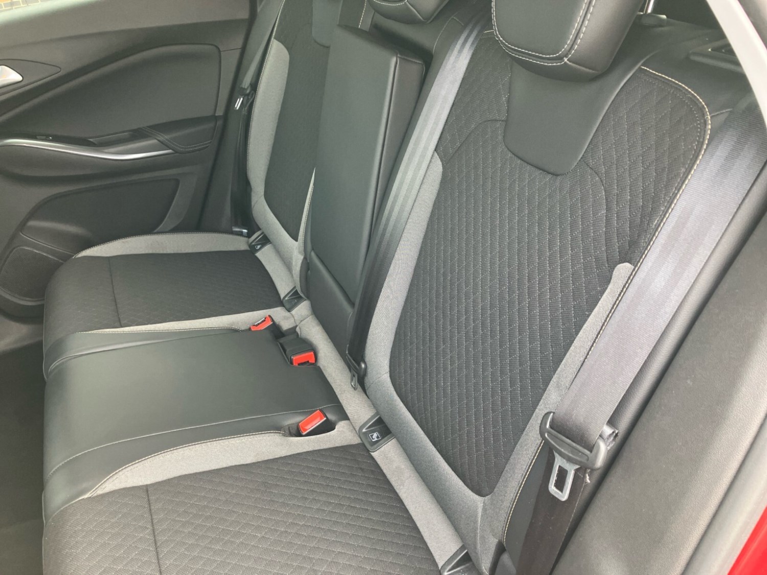 Vauxhall Grandland X Listing Image